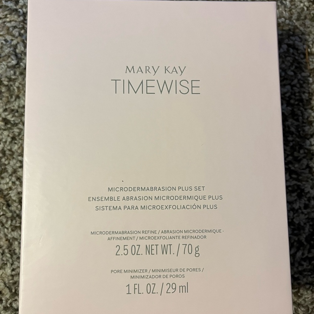 Mary Kay microdermabrasion set